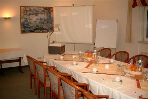 Greenline Hotel Hellfeld Neubrandenburg Facilities photo