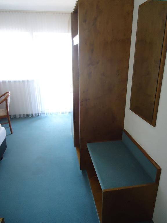 Greenline Hotel Hellfeld Neubrandenburg Room photo