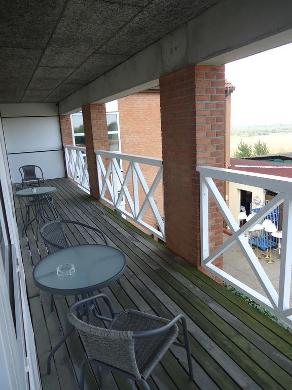 Greenline Hotel Hellfeld Neubrandenburg Exterior photo